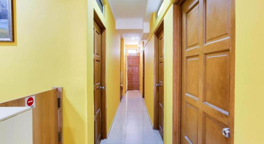 Oyo 89406 Lucky Budget Hotel นิไล ภายนอก รูปภาพ